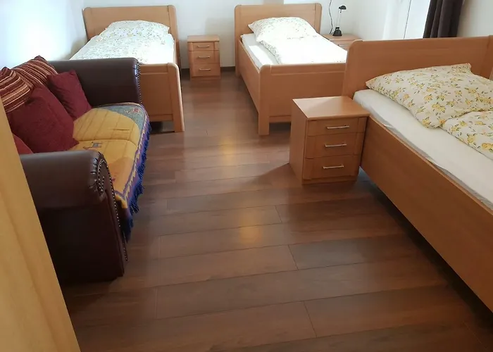 Lindengarten بيت ضيافة