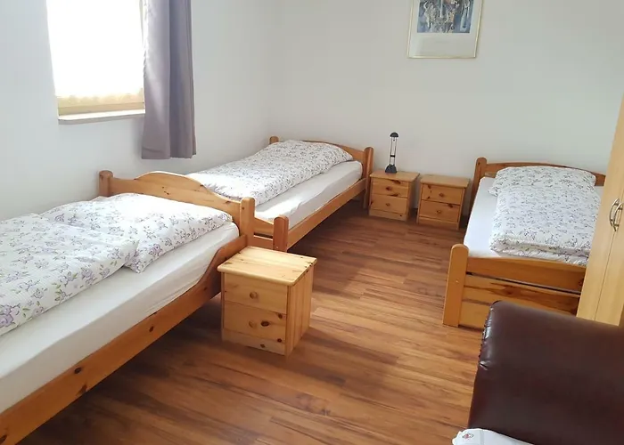 Lindengarten بيت ضيافة